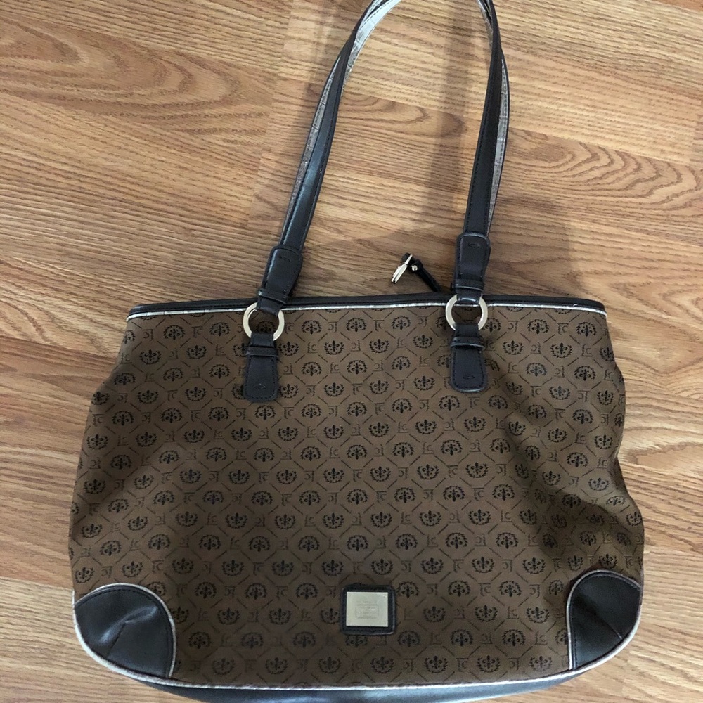 Liz Clairborne Everyday Bag